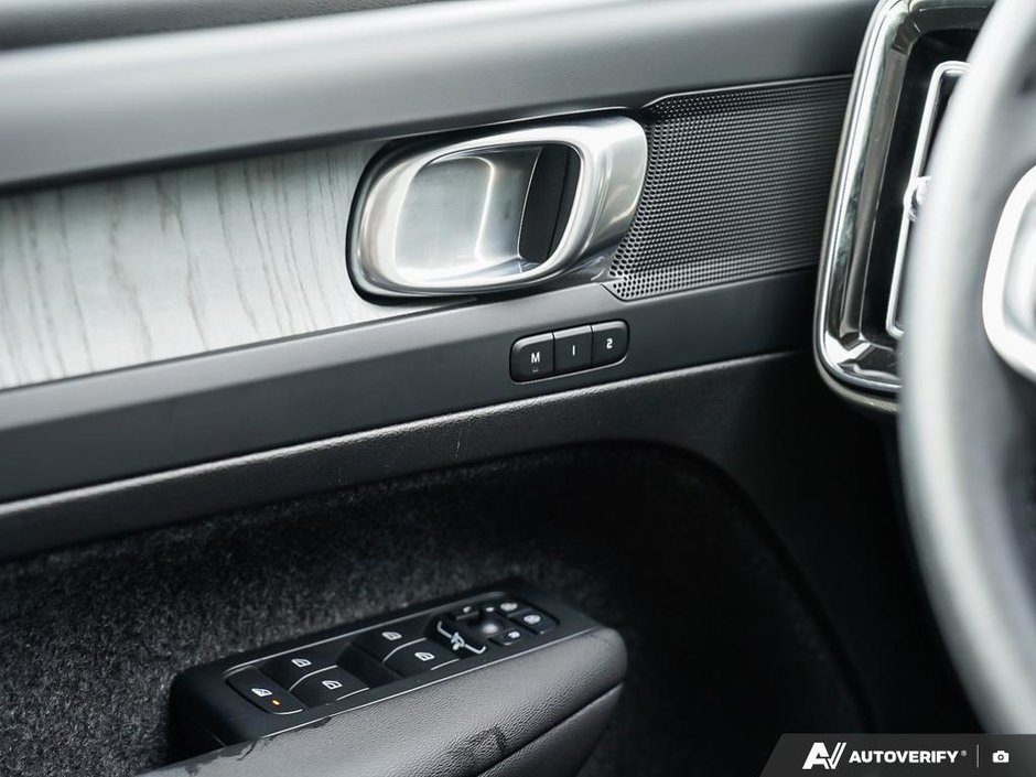 2025 Volvo XC40 Plus ~ Dark Theme | Climate Package-16