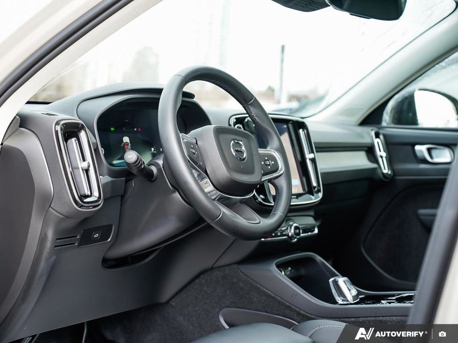 2025 Volvo XC40 Plus ~ Dark Theme | Climate Package-12
