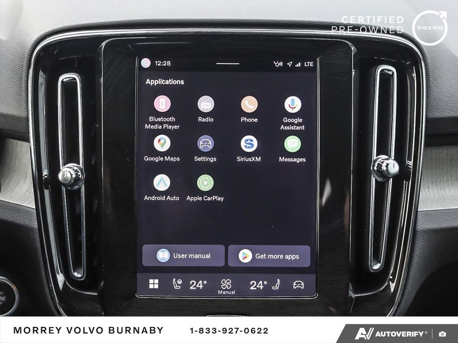 2025 Volvo XC40 Core • In Stock - 18,957 KMs ONLY!-21