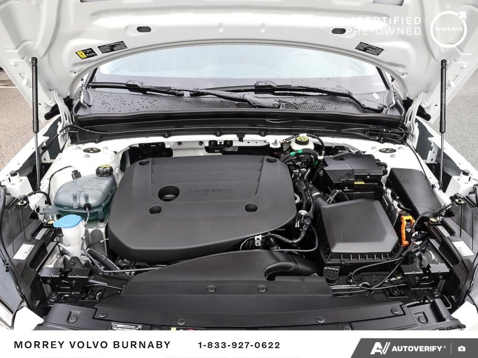 2025 Volvo XC40 Core • In Stock - AWD • Low Mileage-8