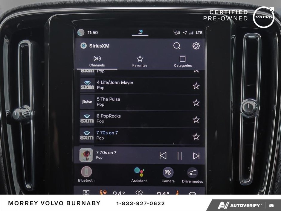 2025 Volvo XC40 Core • In Stock - AWD • Low Mileage-21