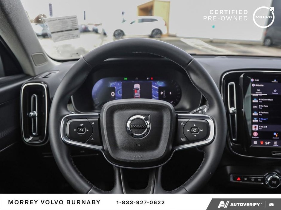 2025 Volvo XC40 Core • In Stock - AWD • Low Mileage-14