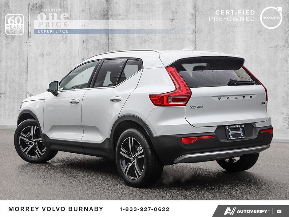 2025 Volvo XC40 Core • In Stock - AWD • Low Mileage-4