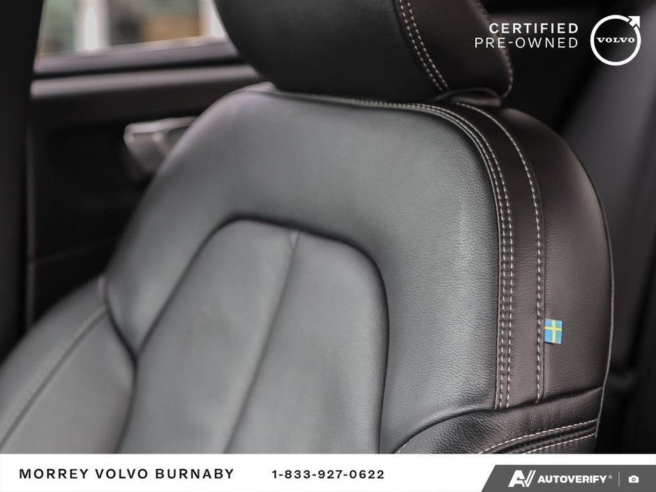 2025 Volvo XC40 Core • In Stock - AWD • Low Mileage-23