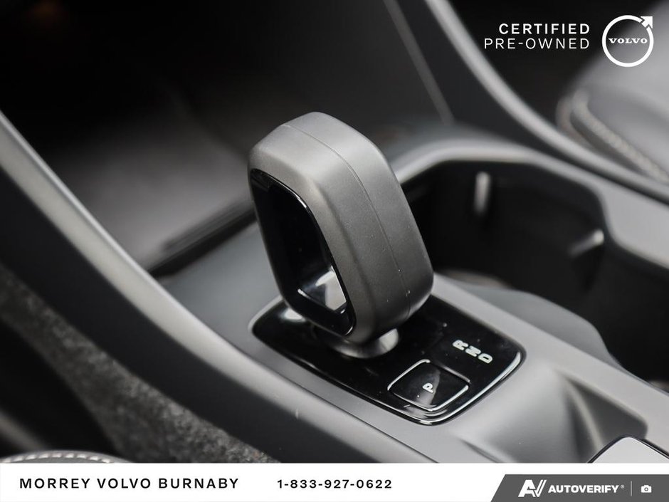 2025 Volvo XC40 Core Bright Theme-19