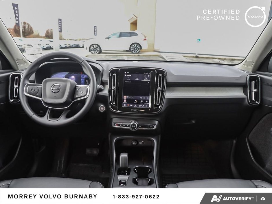 2025 Volvo XC40 Core Bright Theme-25