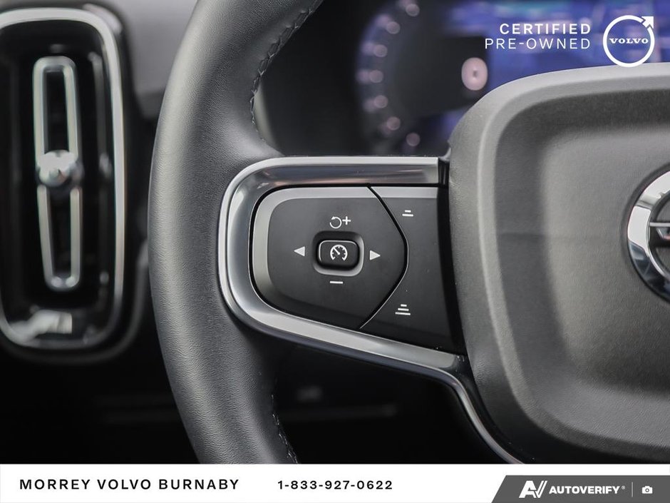 2025 Volvo XC40 Core Bright Theme-18