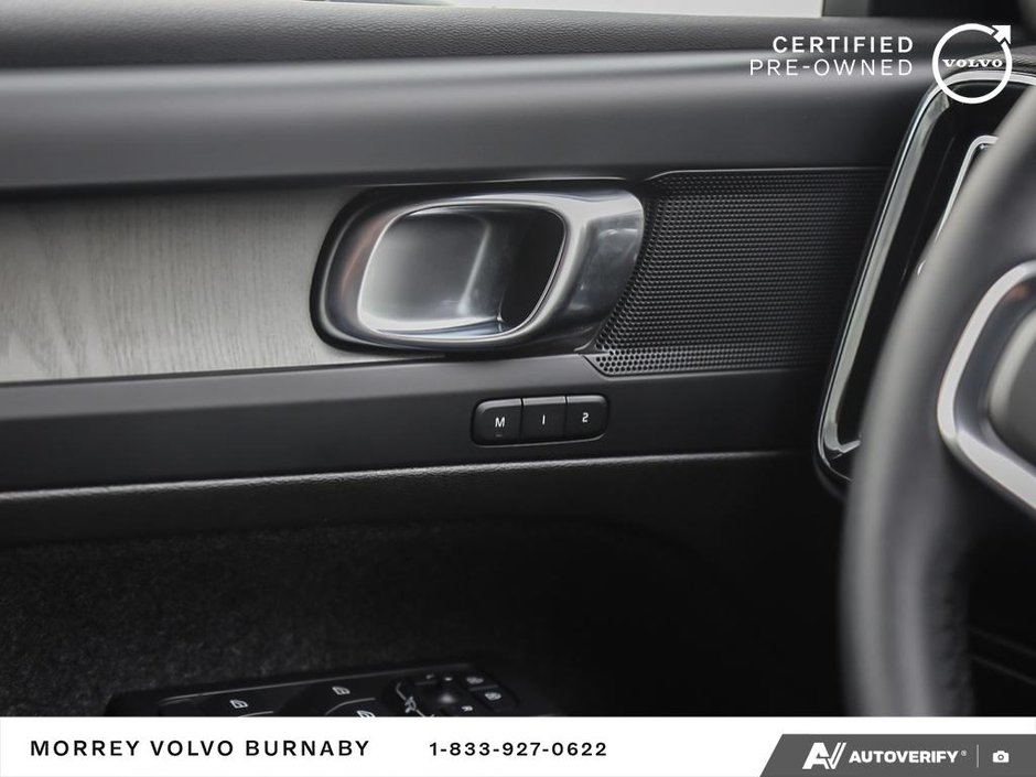 2025 Volvo XC40 Core Bright Theme-17