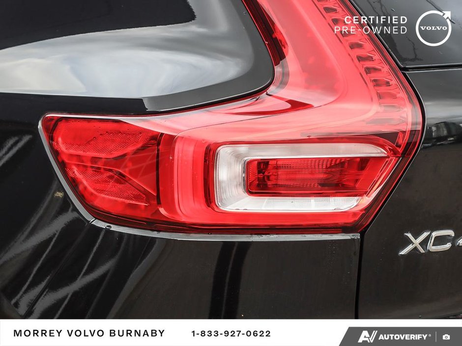 2025 Volvo XC40 Core • In Stock - AWD • BLACK on BLACK-12
