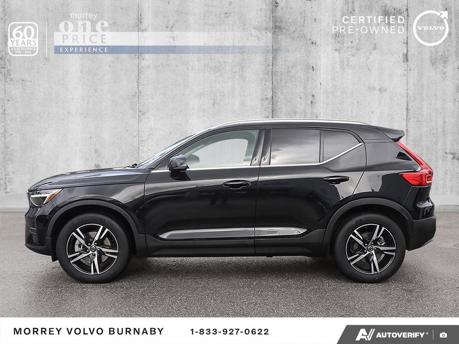 2025 Volvo XC40 Core • In Stock - AWD • BLACK on BLACK-3