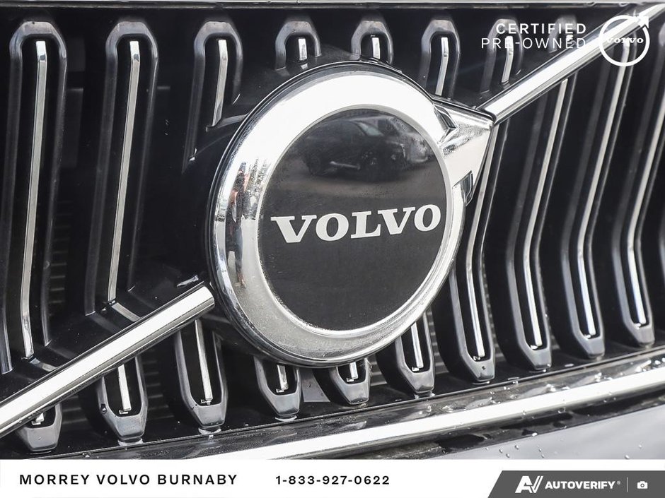 2025 Volvo XC40 Core • In Stock - AWD • BLACK on BLACK-9