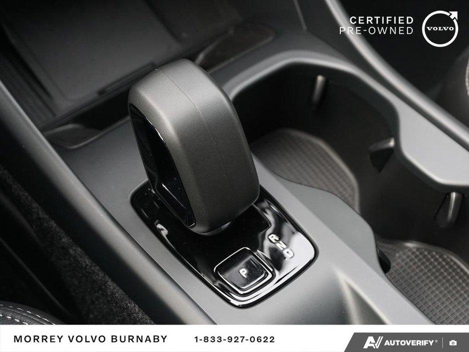 2025 Volvo XC40 Core | Local BC Vehicle – Climate Package-22