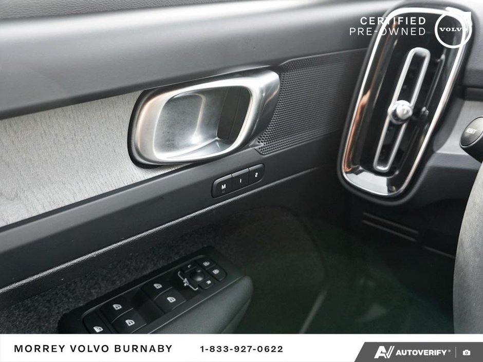 2025 Volvo XC40 Plus • AWD Mild Hybrid - Finance from 3.49%-21