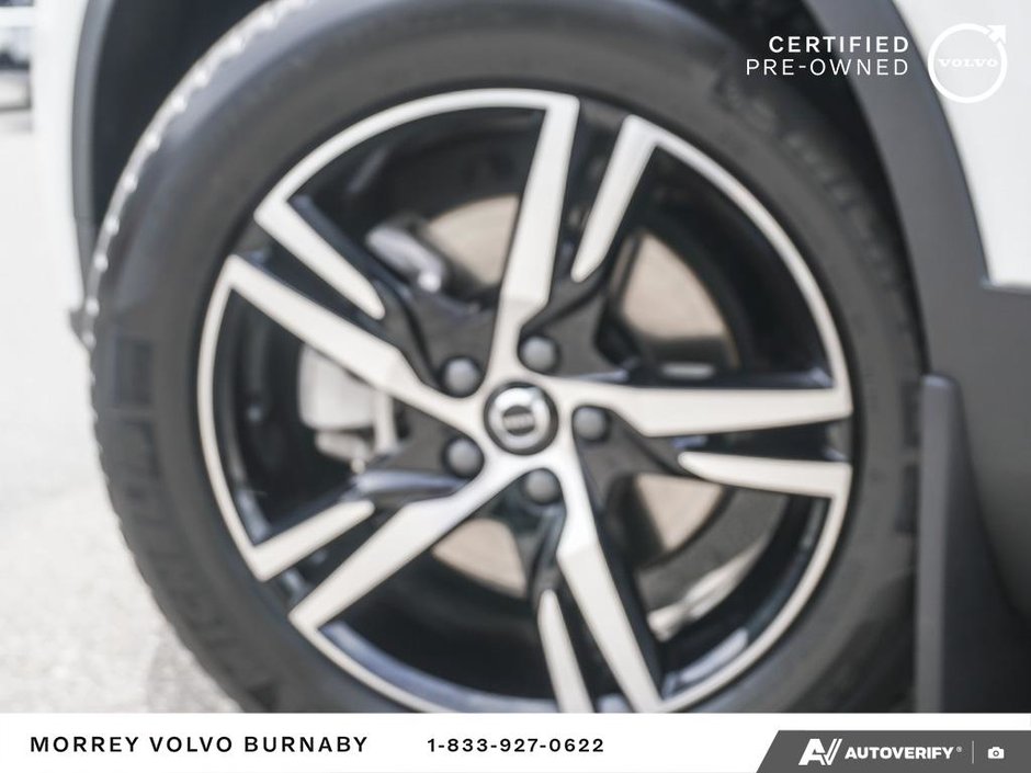 2025 Volvo XC40 Core - Low Kilometres | Climate Package-6