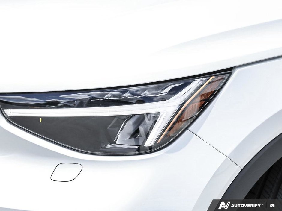 2025 Volvo XC40 Core - Low Kilometres | Climate Package-9