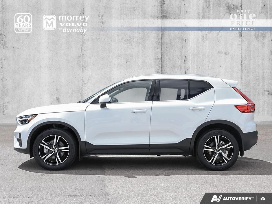 2025 Volvo XC40 Core - Low Kilometres | Climate Package-2