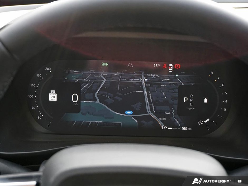 2026 Volvo XC40 Plus (Dark Theme)-17