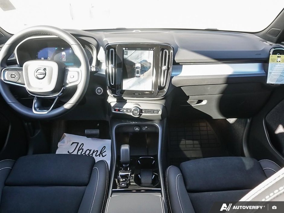 2026 Volvo XC40 Ultra Black Edition-14