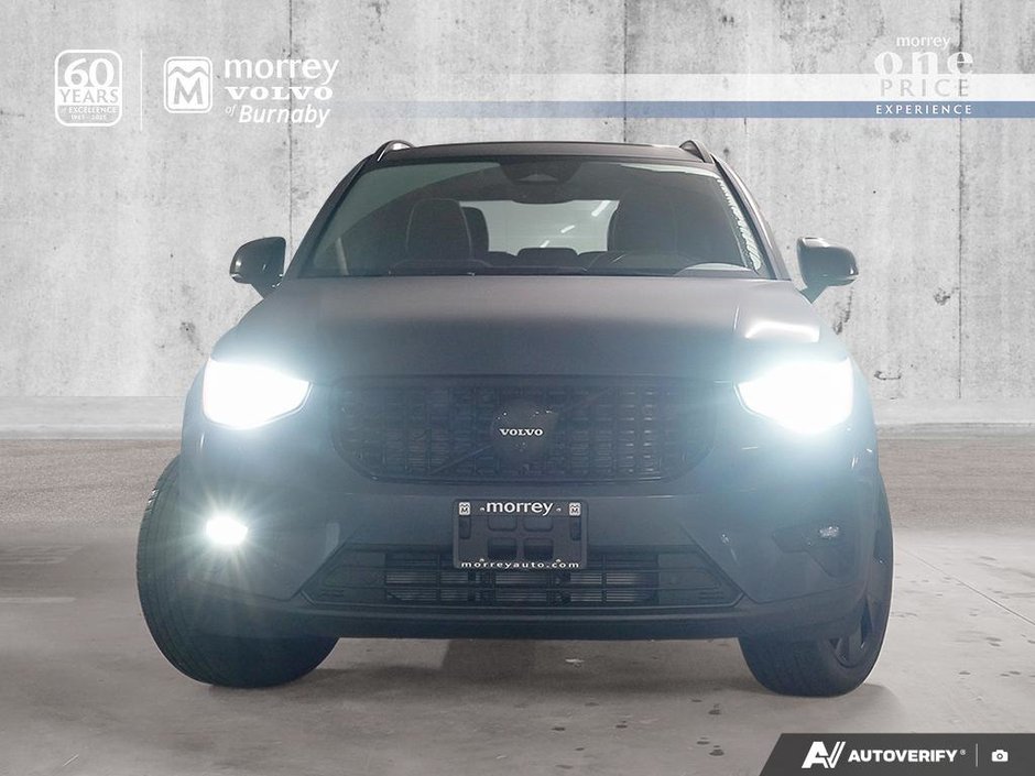 2026 Volvo XC40 Ultra Black Edition-1