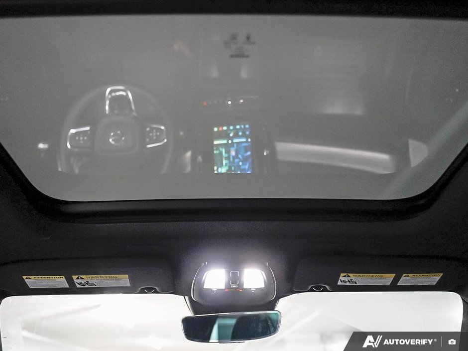 2026 Volvo XC40 Ultra Black Edition-25