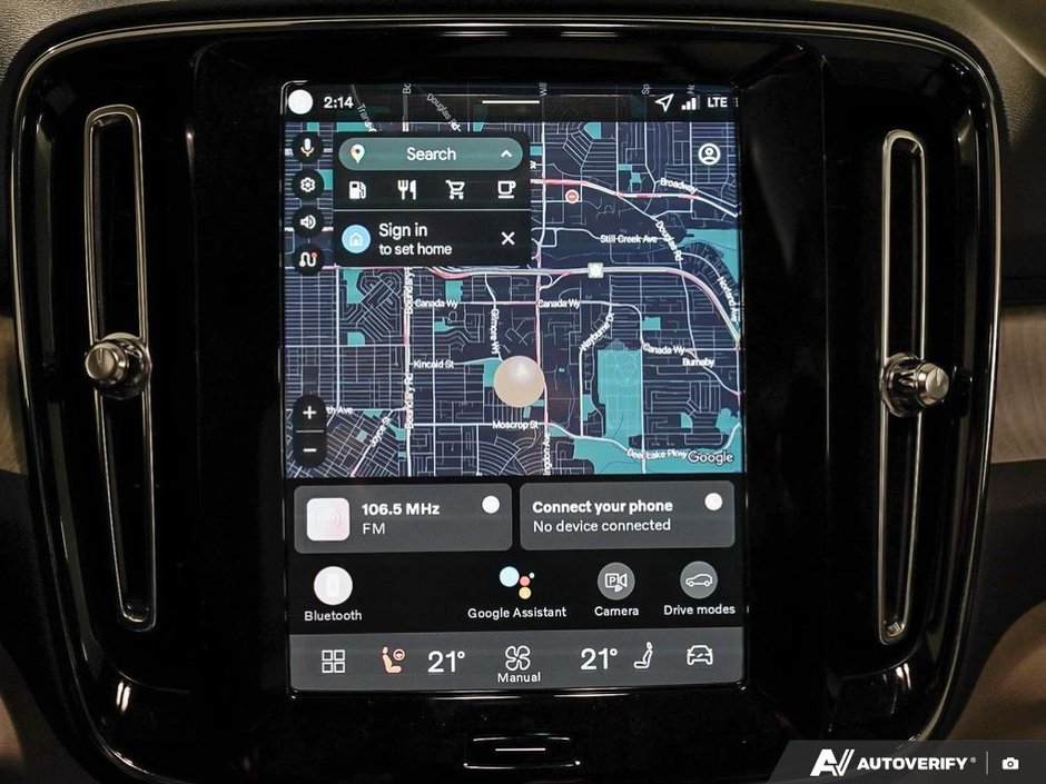 2026 Volvo XC40 Ultra (Dark Theme)-20