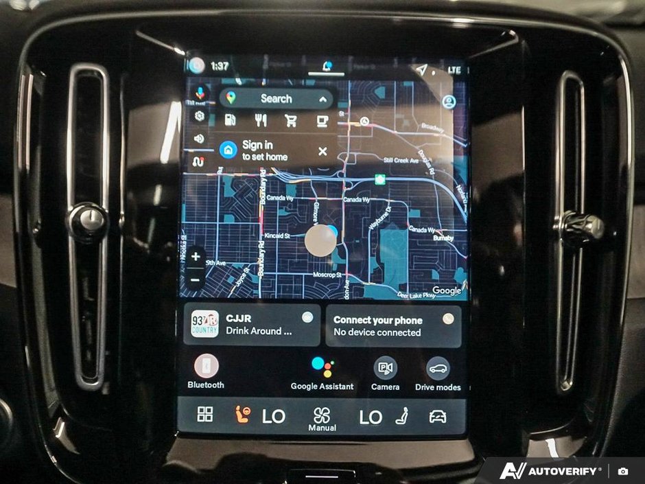 2026 Volvo XC40 Ultra (Dark Theme)-22
