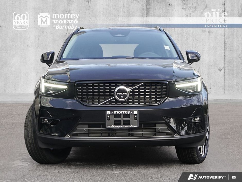 2026 Volvo XC40 Ultra (Dark Theme)-1