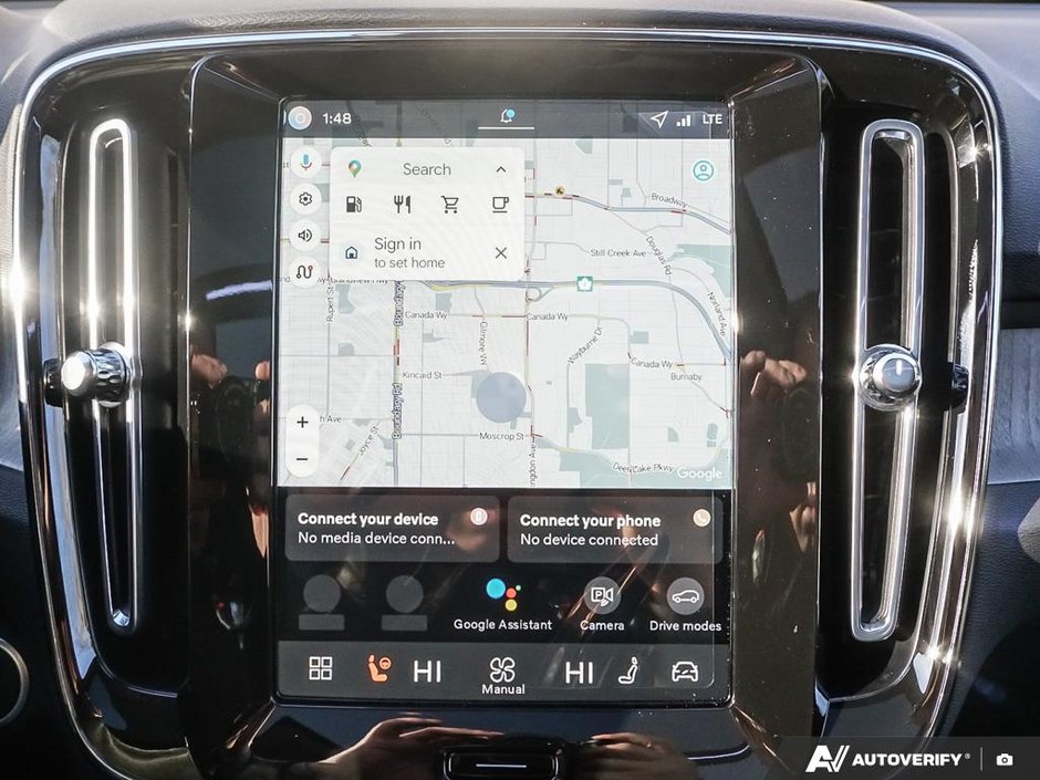 2026 Volvo XC40 Ultra (Dark Theme)-23