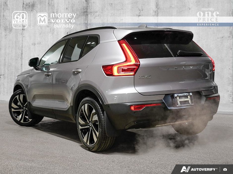 2026 Volvo XC40 Ultra (Dark Theme)-3