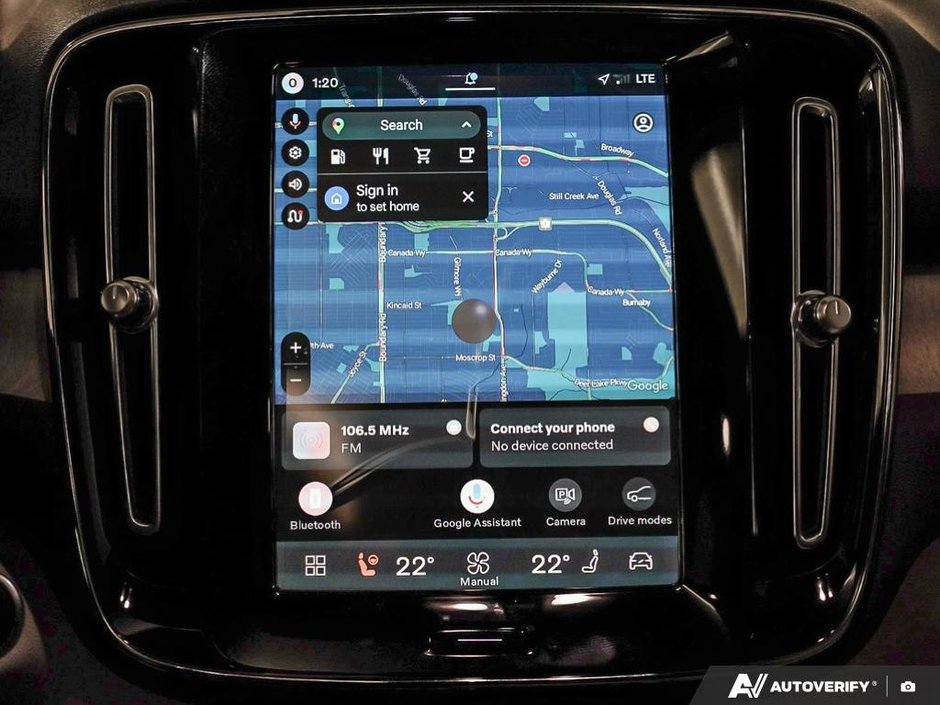 2026 Volvo XC40 Plus (Dark Theme)-20