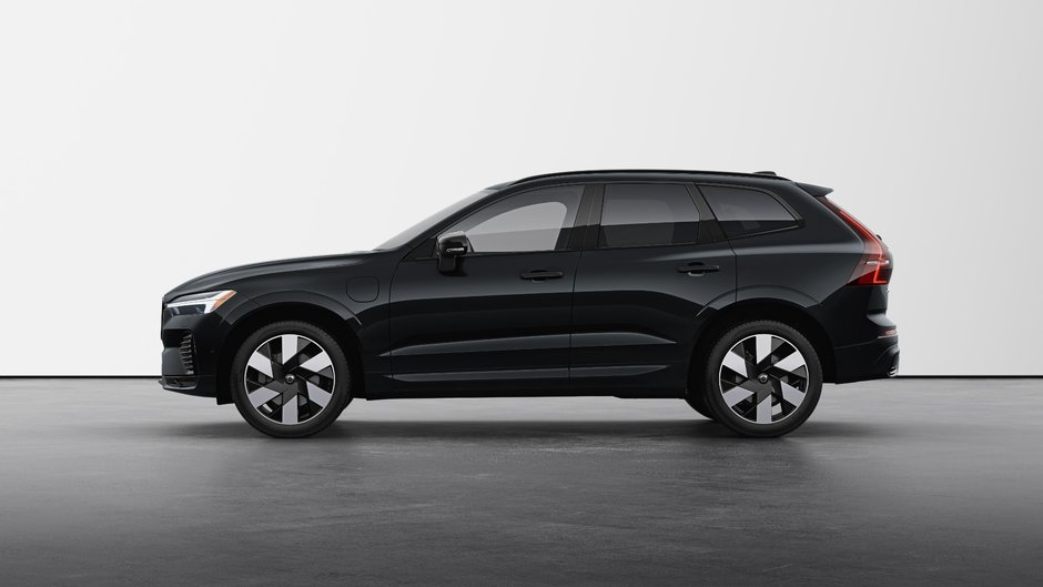 2025 Volvo XC60 Plug-in Hybrid Plus-5