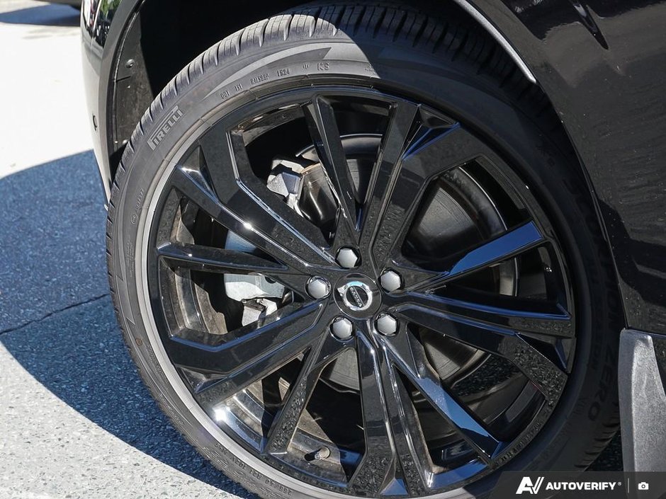 2025 Volvo XC60 Plug-in hybrid Ultra Black Edition-5