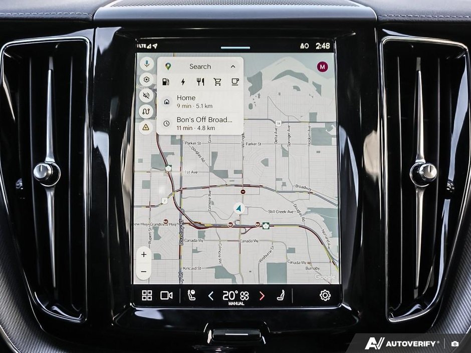 2025 Volvo XC60 Plug-in hybrid Ultra Black Edition-23