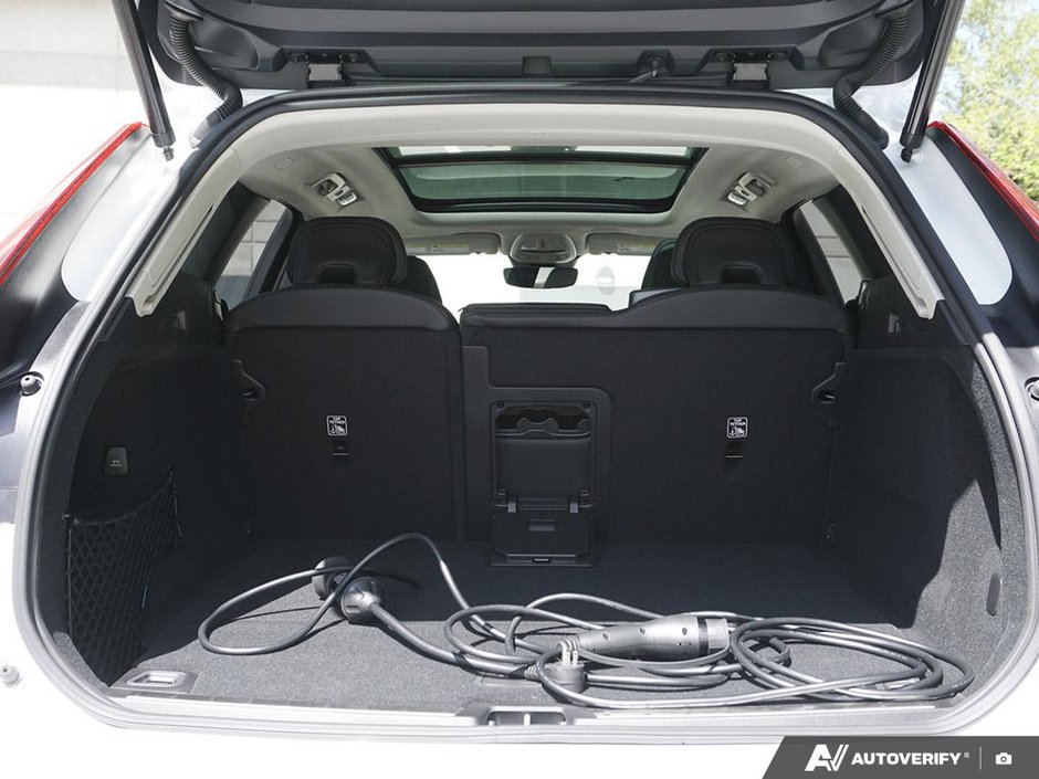 2026 Volvo XC60 Plug-in hybrid Ultra-11