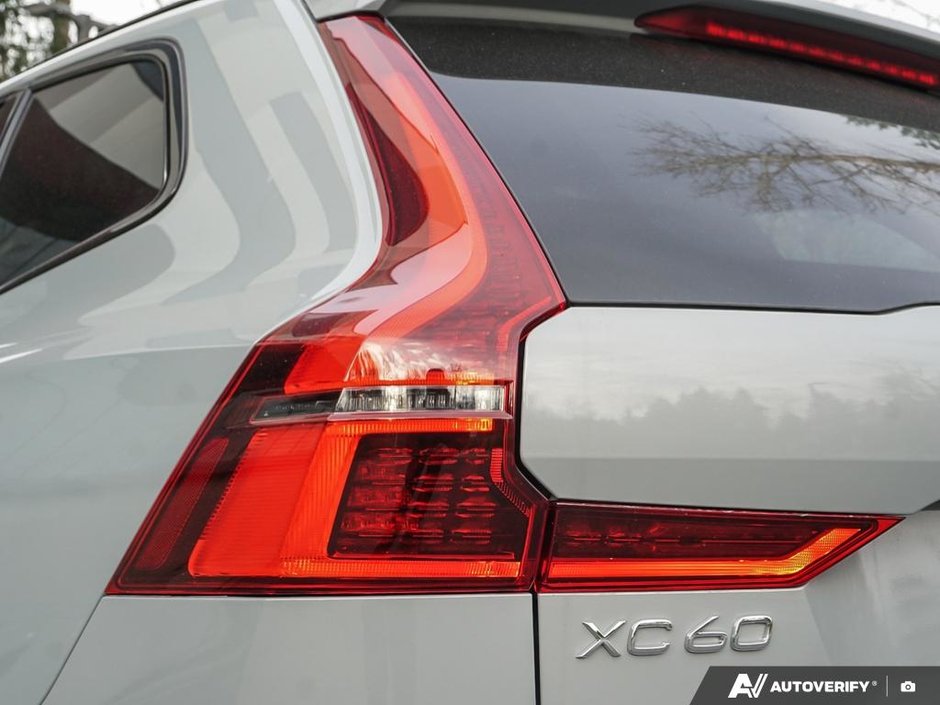 2026 Volvo XC60 Plug-in hybrid Ultra-10