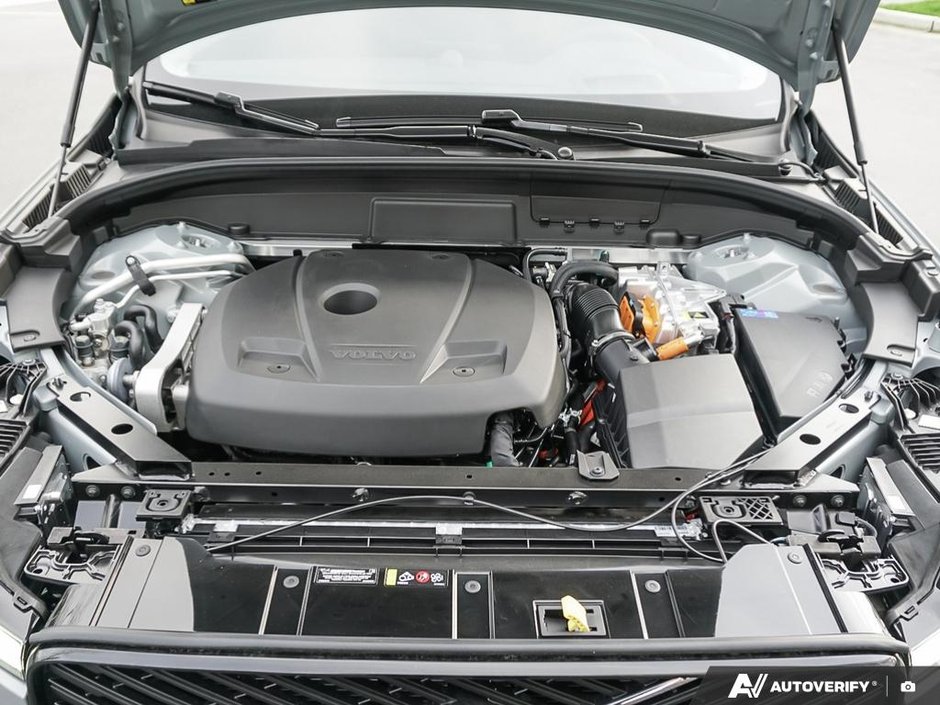 2026 Volvo XC60 Plug-in hybrid Ultra-7