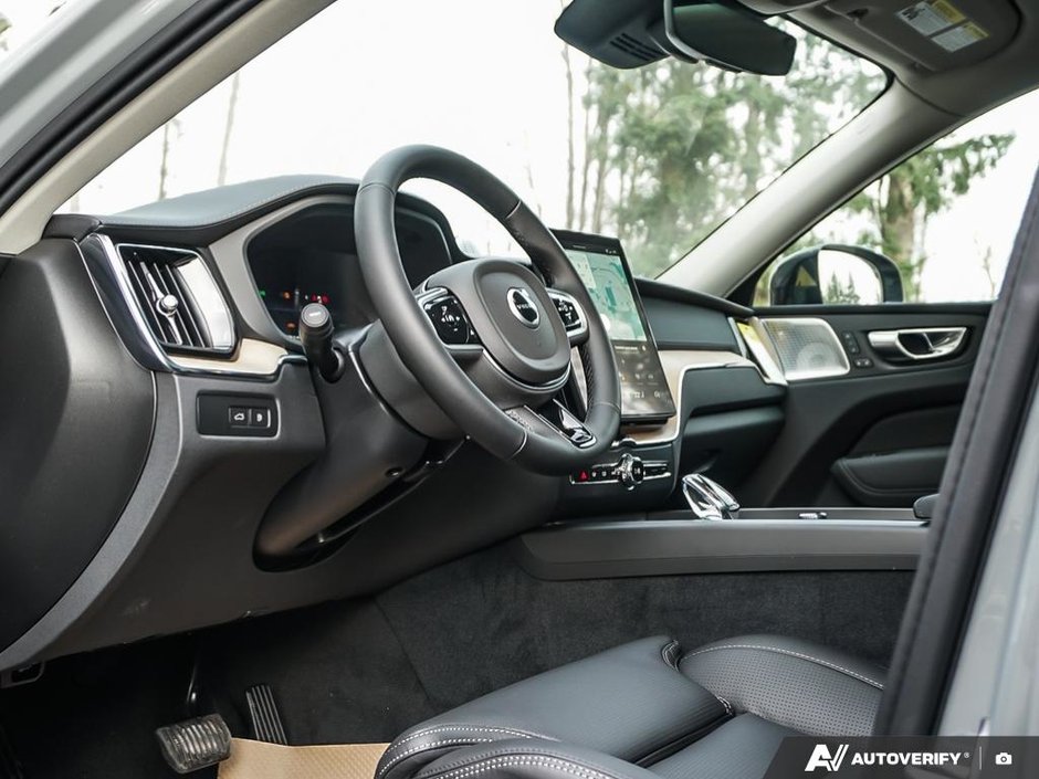 2026 Volvo XC60 Plug-in hybrid Ultra-15