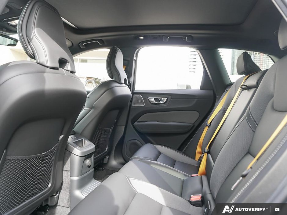 2026 Volvo XC60 Plug-in hybrid Polestar Engineered-12