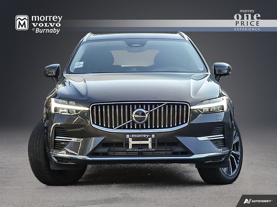 2022 Volvo XC60 Recharge INSCRIPTION + ULTRA LOW KMS-1