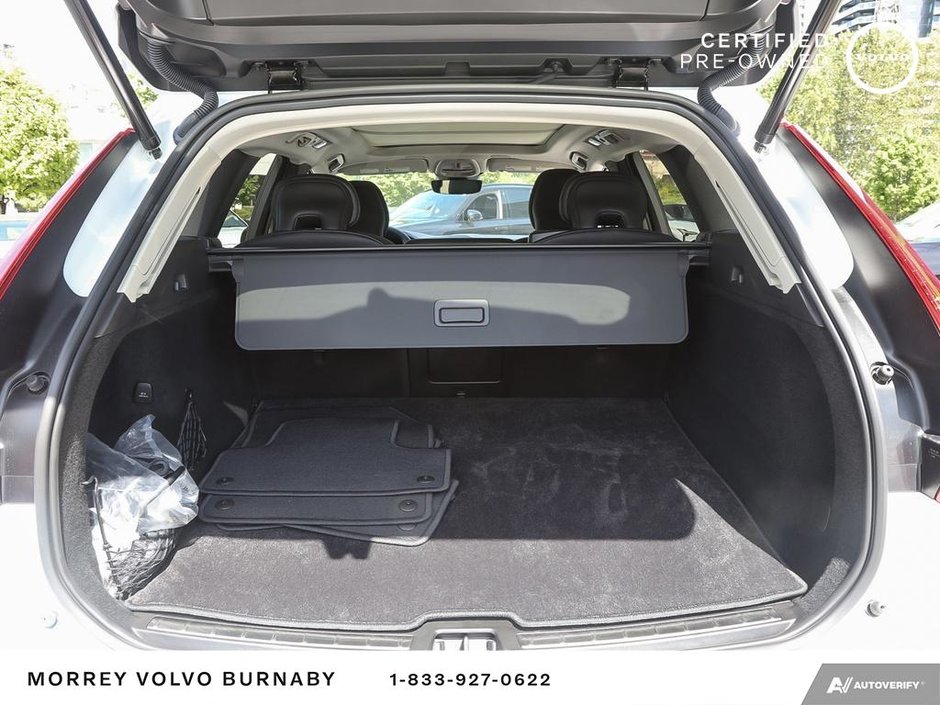 2024 Volvo XC60 Recharge Ultimate || Massage Seats || Elegance Package-11