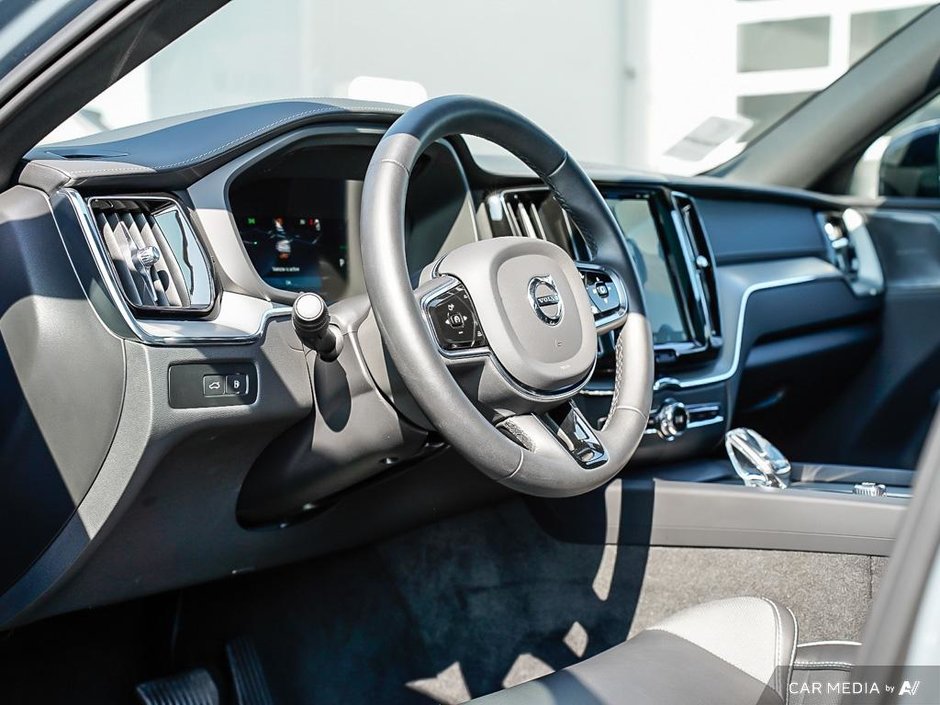 2024 Volvo XC60 Recharge Ultimate | Polestar Optimized | 60KM EV Range-12