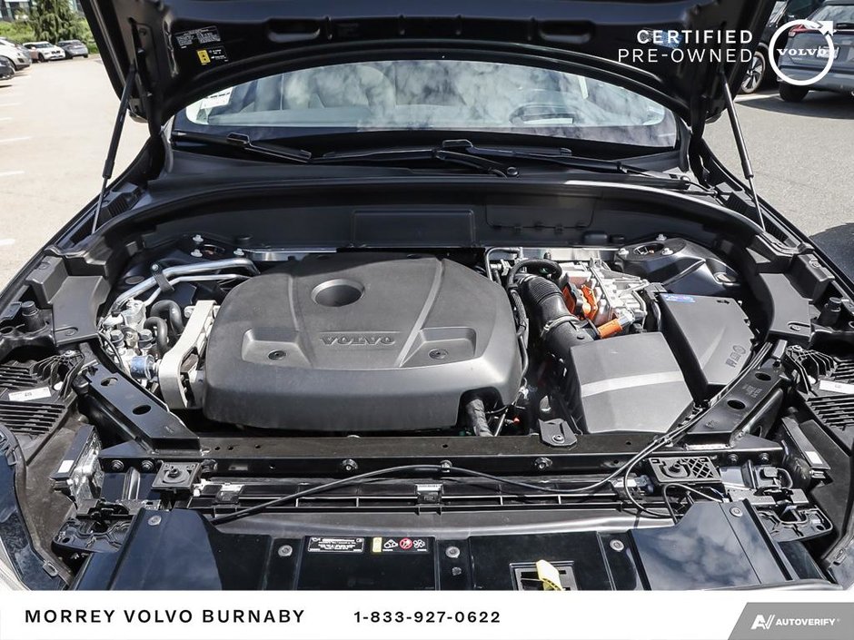 2024 Volvo XC60 Recharge Ultimate | T8 PHEV | 60KM Electric Range-8