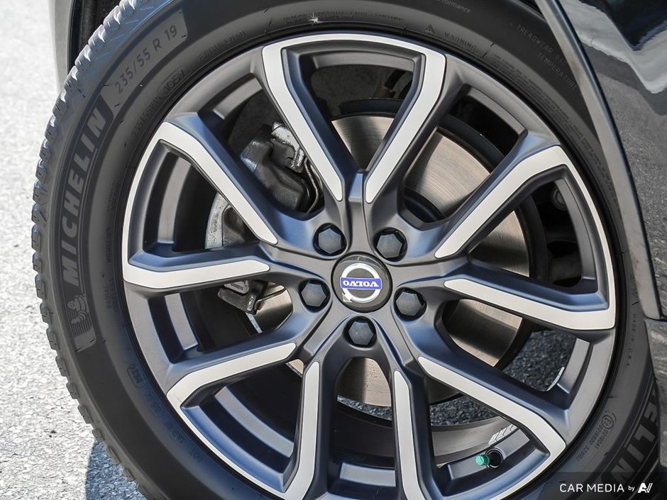 2017 Volvo XC60 T5 Special Edition Premier-5