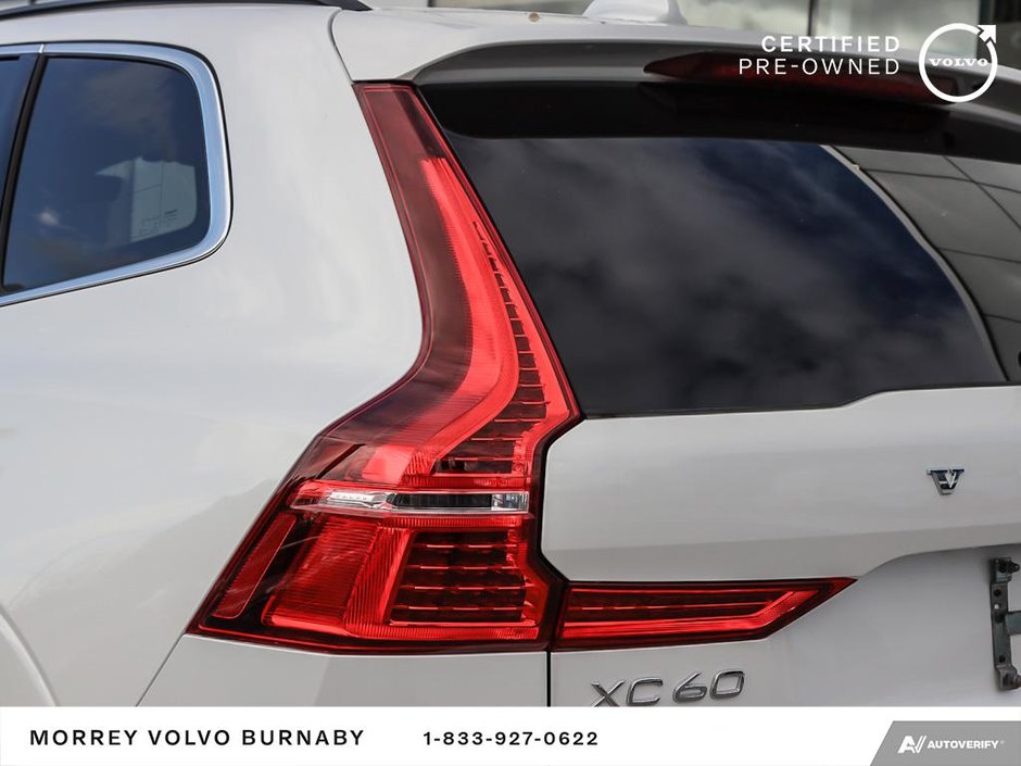 2022 Volvo XC60 MOMENTUM + ULTRA LOW KMS-12