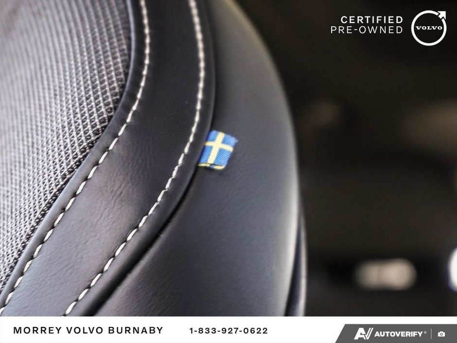 2022 Volvo XC60 R-Design-26