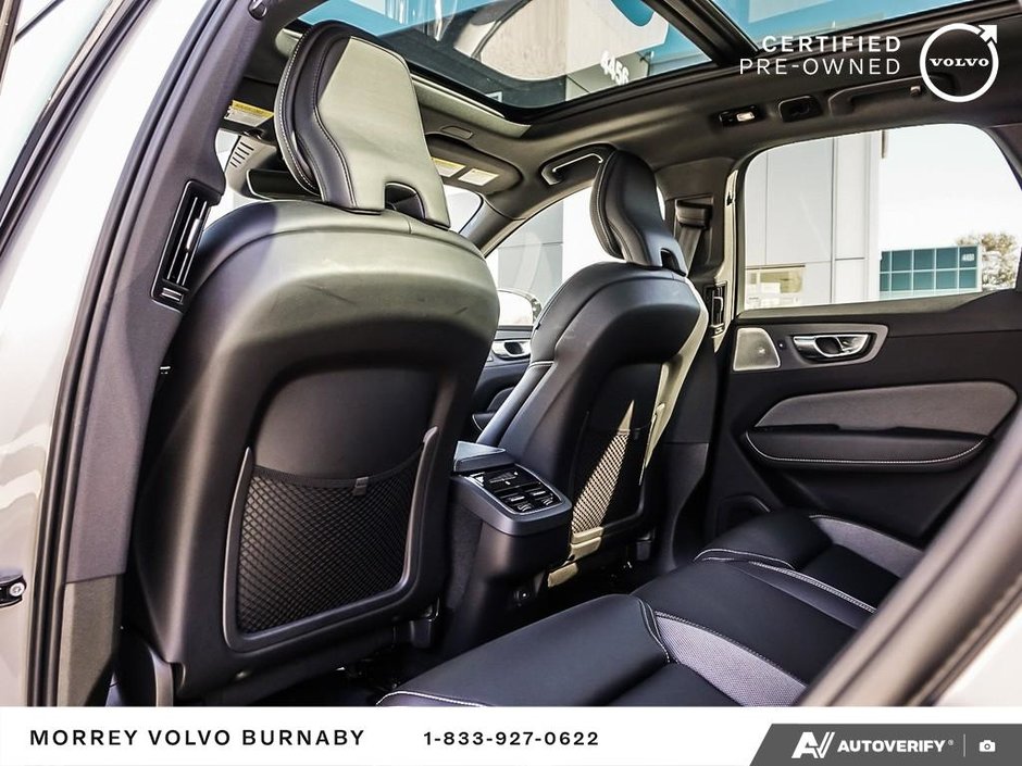 2022 Volvo XC60 R-Design-13