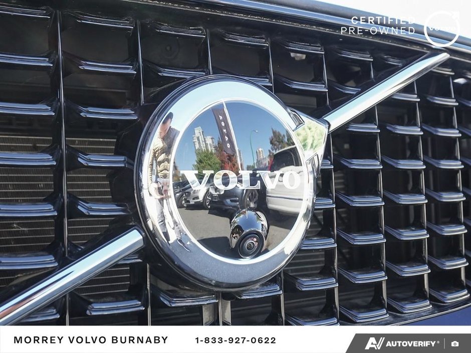 2022 Volvo XC60 R-Design-9