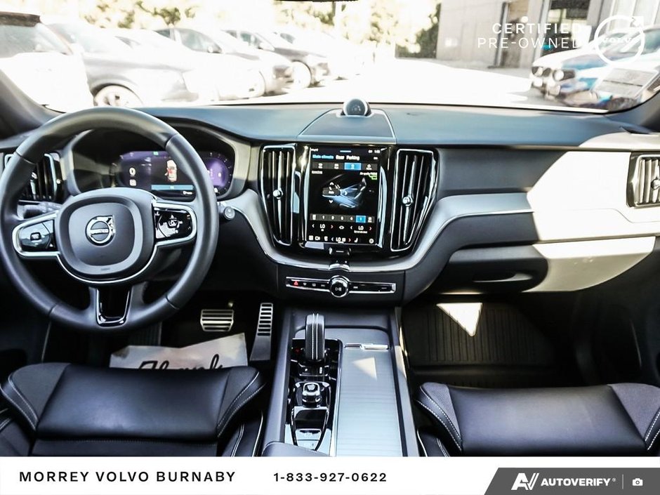 2022 Volvo XC60 R-Design-15