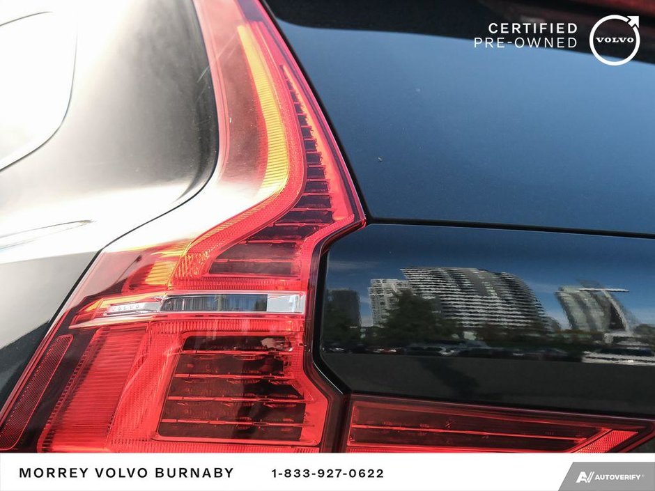 2023 Volvo XC60 PLUS BRIGHT THEME-12