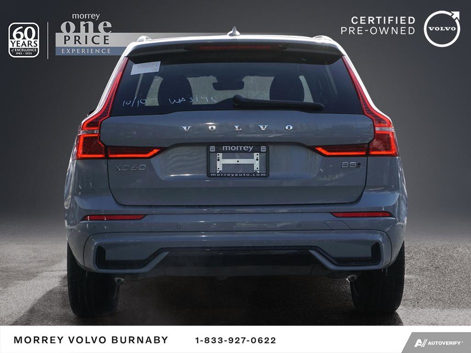 2024 Volvo XC60 ULTIMATE DARK THEME-5